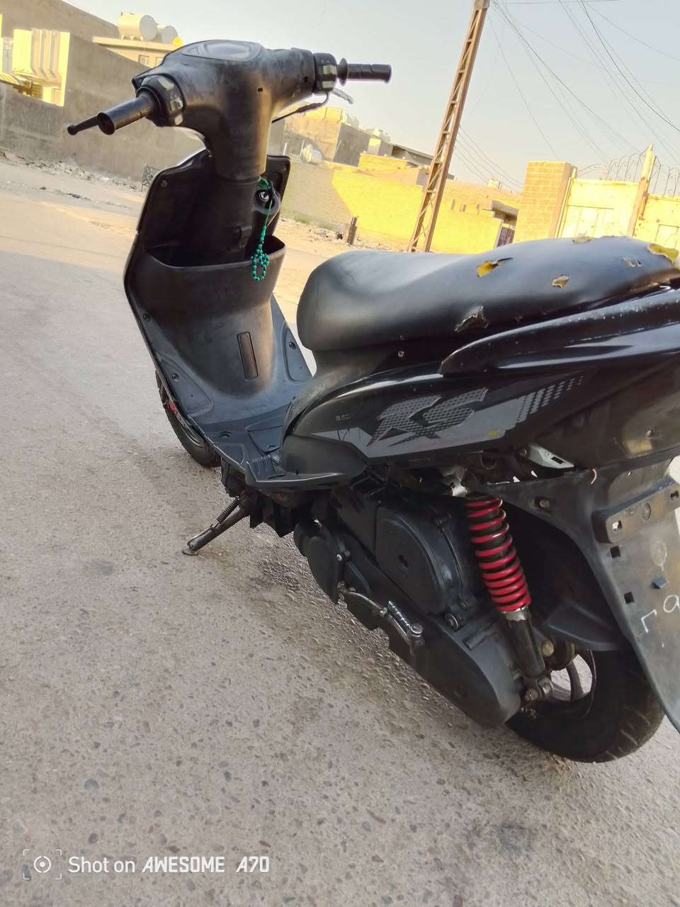 السلام عليكم ماكس عدله للبيع السعر 400الف وبيها مجال مكاني الحسينيه المعامل ***********
