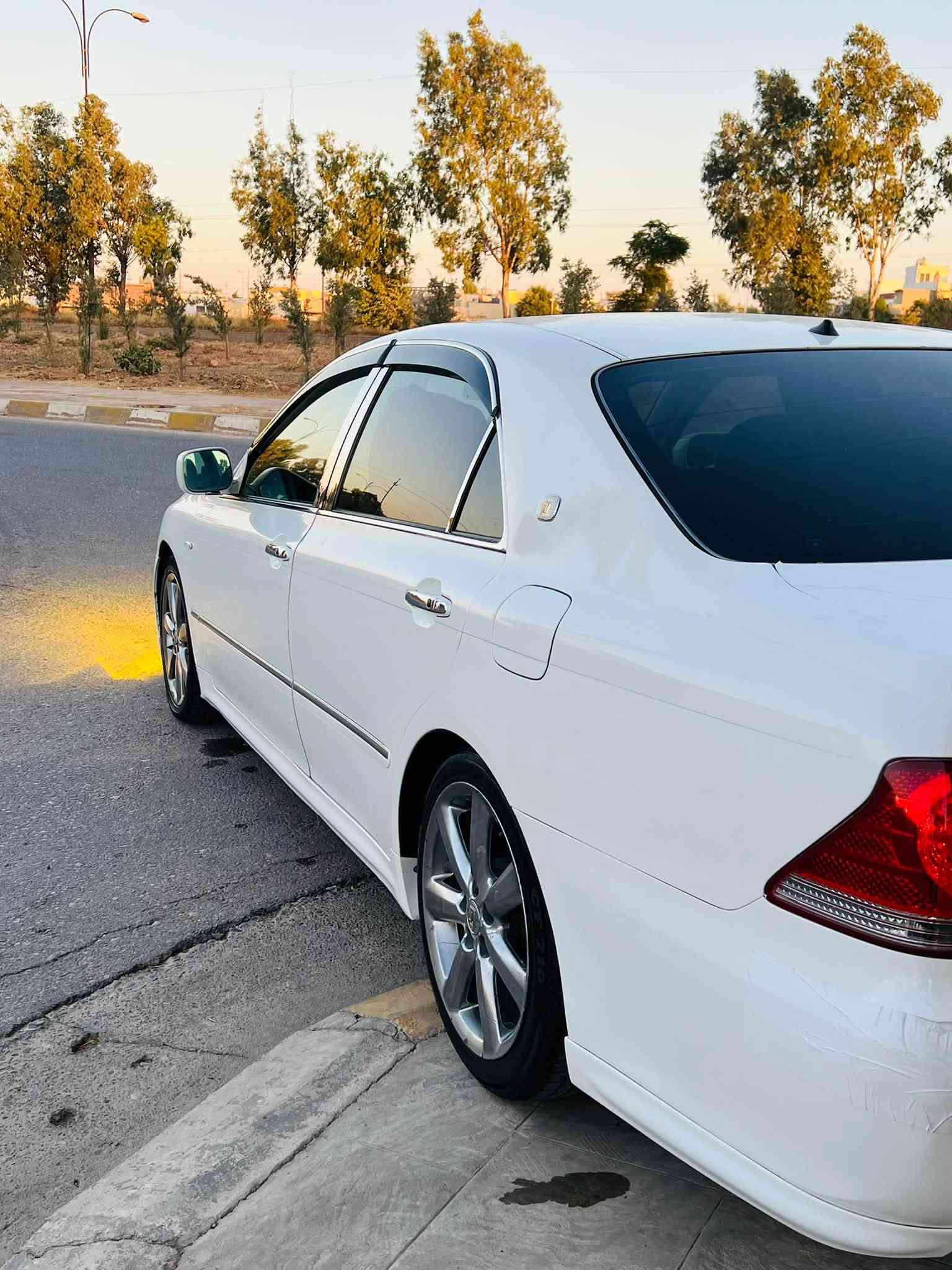 سه ره تا به ناوي خوا شاهينه براوه براوه بئ كؤد خؤت كؤدي بؤ بكه و بيكه به ناوي خؤته وه مؤديل 2005بچوك به بچوك نمونه له ده عامي پيش هه تا دواي به شه رت ته قه و ره قه ته بريد گيرو مه كينه شانسي ده عمول لئ دراو سه قفو حيسزام يه ك پارچه ي بؤ ياخه سه ياره كه كامل مه سره فه نرخي 49گه لا شوين چه م چه مال ژماره ي موبايل *********** وه تسئاپي له سه ره
