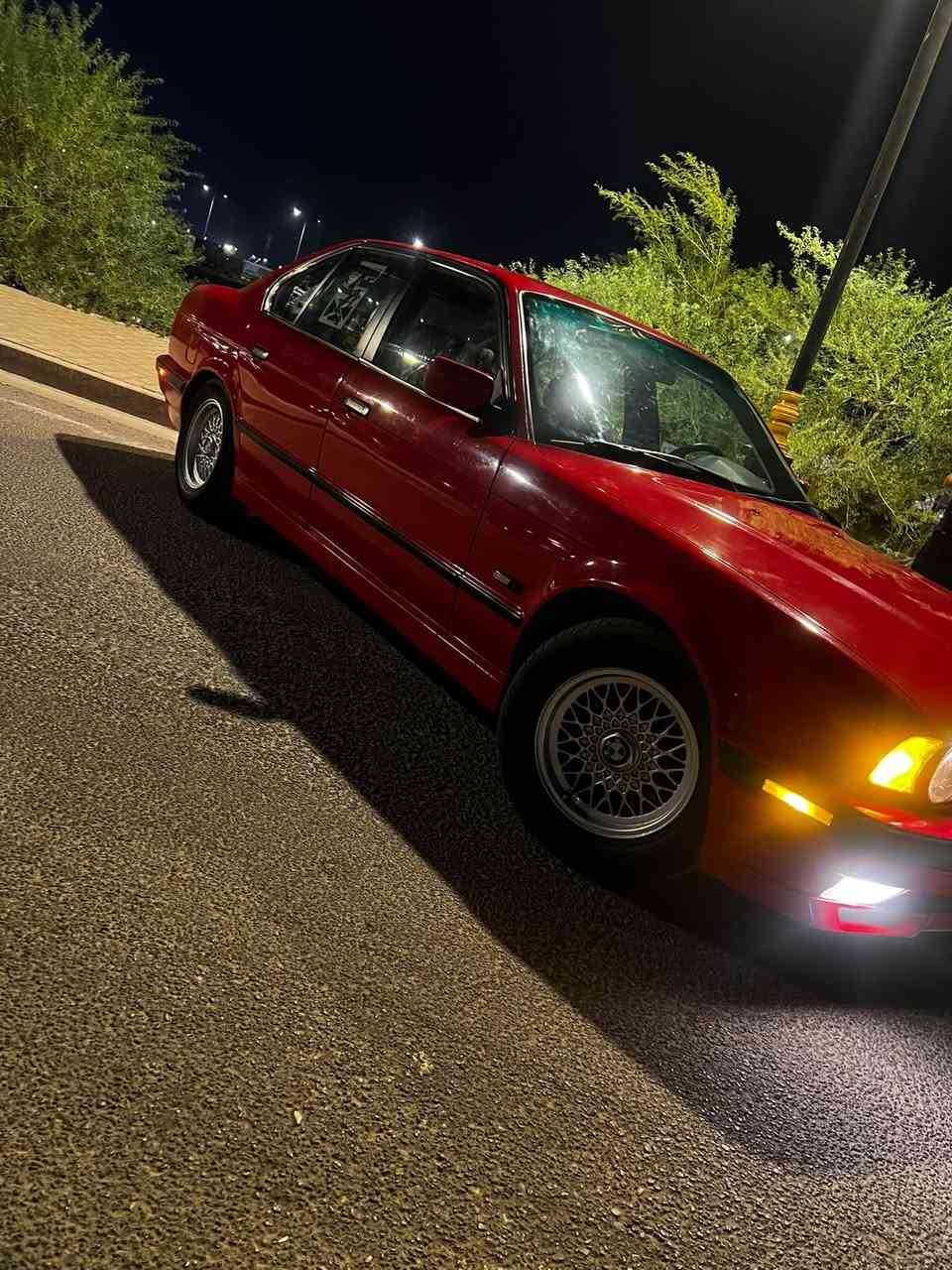بي أم دبليو 525 كفالة عامه عدا صبغ جماليه سيارة جاهزه السعر 70$ *********** ترهم بيع ومراوس العنوان بصره قضاء صفوان ￼￼
