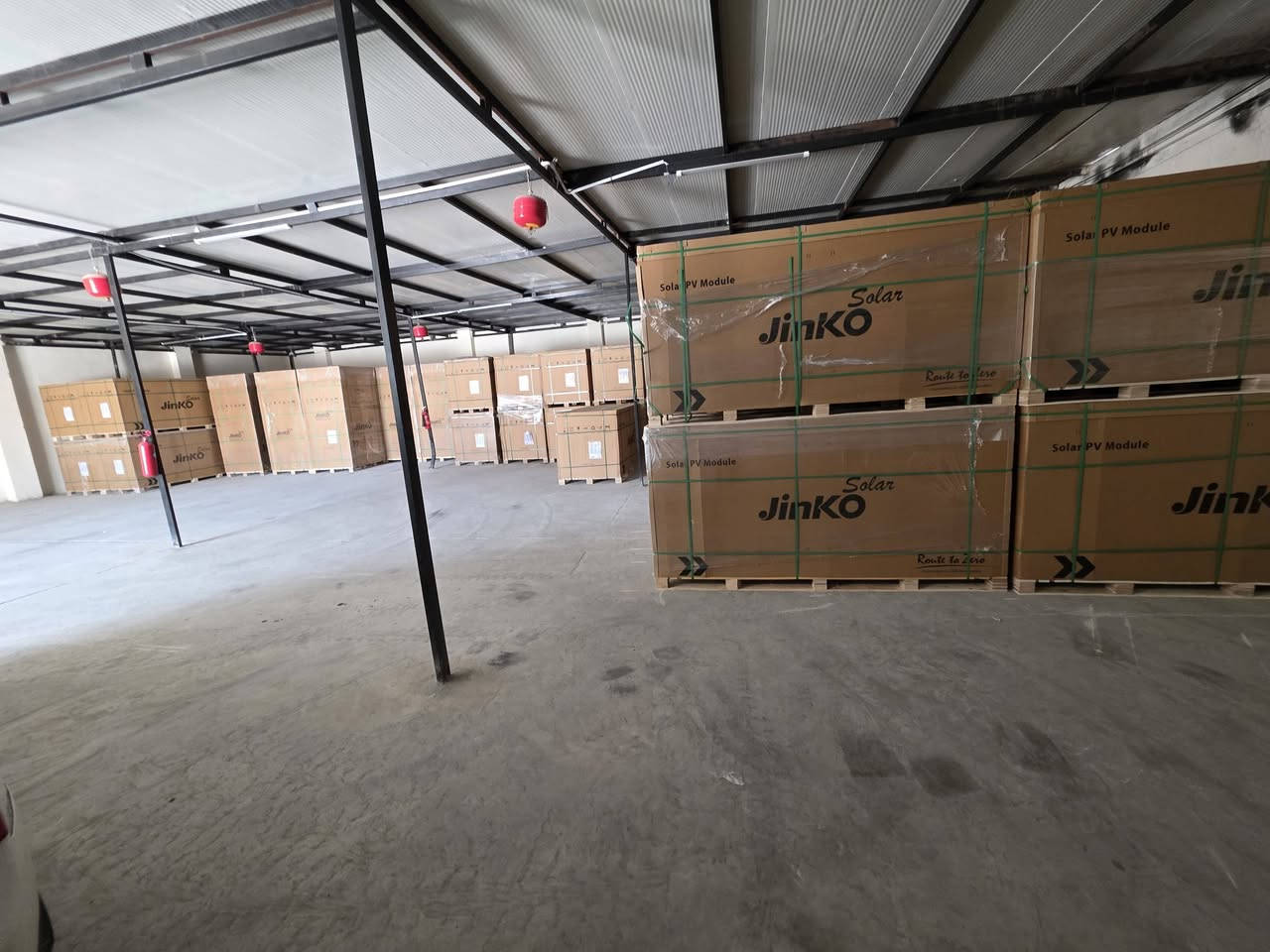 السلام عليكم متوفر الواح جينكو
645w /650w  /720w

جمله ومفرد العنوان بغداد شارع الصناعه مقابل الجامعه التكنولوجيه

للاتصال***********

