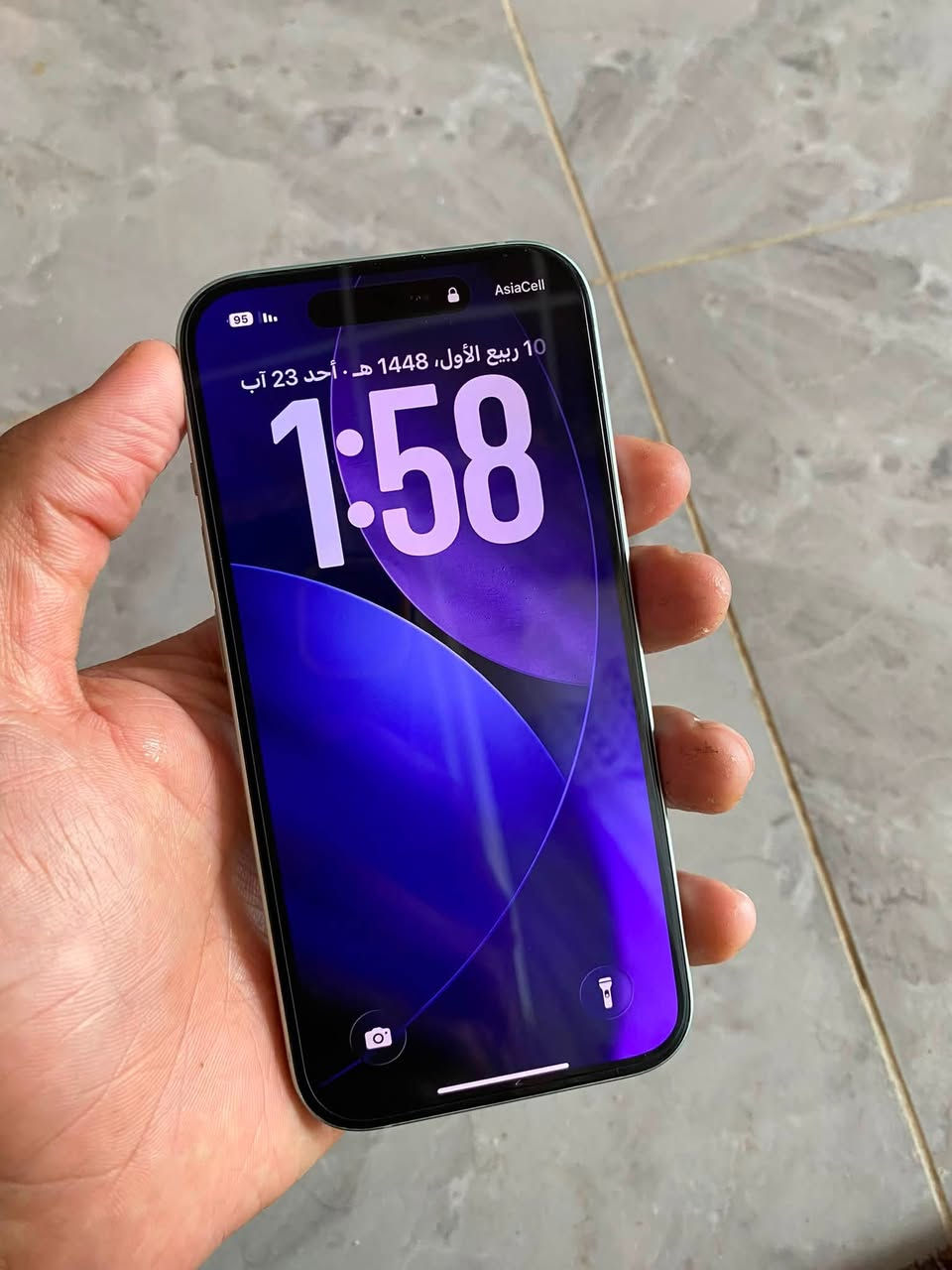 للبيع ايفون 15 عادي
🔵الذاكرة 512 (اقوى نسخة) 
🔋البطارية 100 (مشحون 8 مرات)
نموذج M بلادي مكفول 
نظافة 100 ‎%‎ افحص وين مايعجب
السعر( 690) الف وبي مجال بسيط
مكاني صلاح الدين _بيجي
***********
