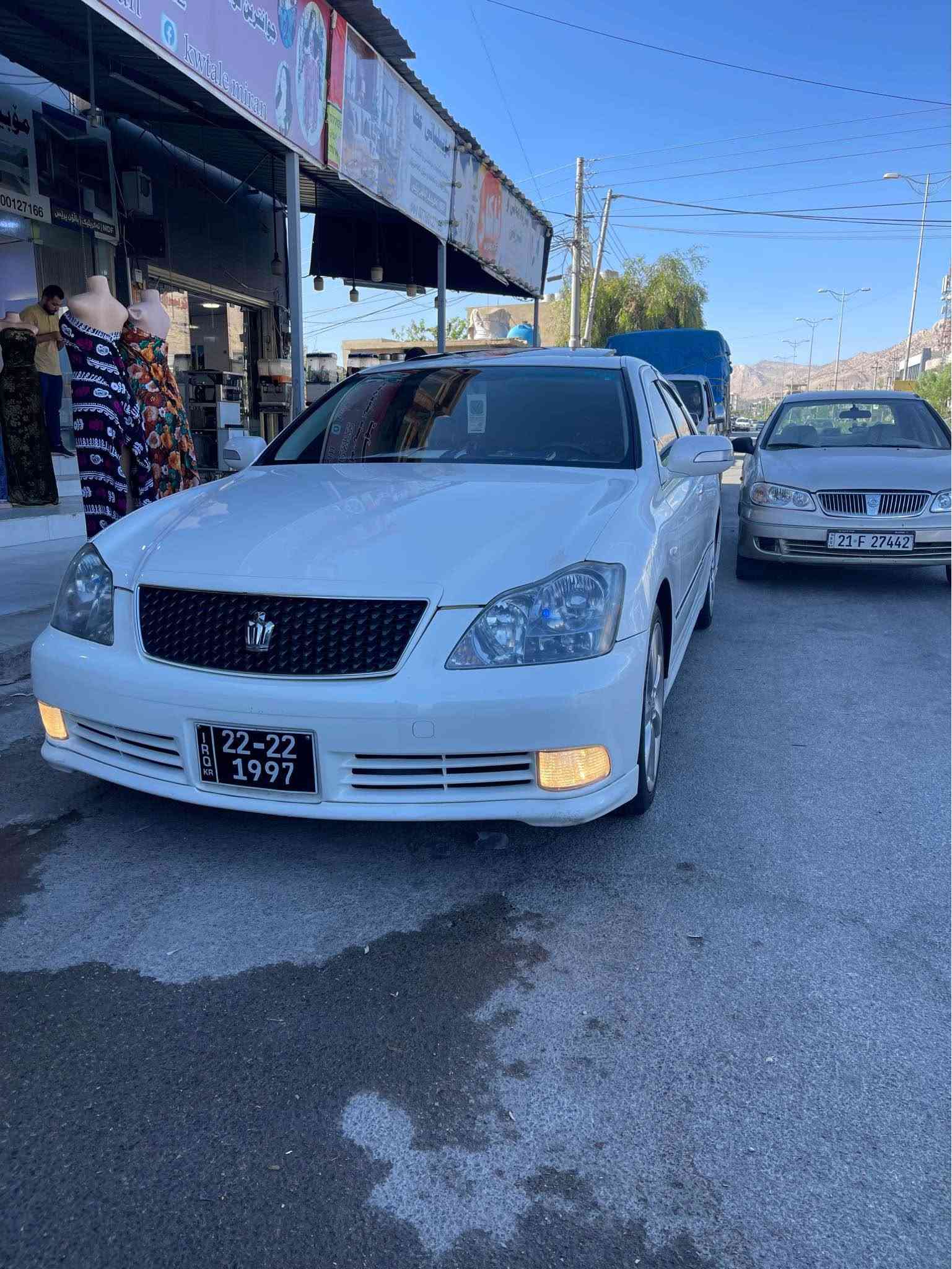 شاهینە ٢٠٠٥ساخ بی بۆ یاخ گەورەبەگەورە ١٨٢بی مەسرەف سی دووگمە ١٣٠هەزار رۆشتوە گیرو مەکینە نەکراوە تۆ دووبەسمەی بیلادی لەگەل شوین دەربەندیخان ژم *********** ژم *********** دار بنديهكان, السليمانية
