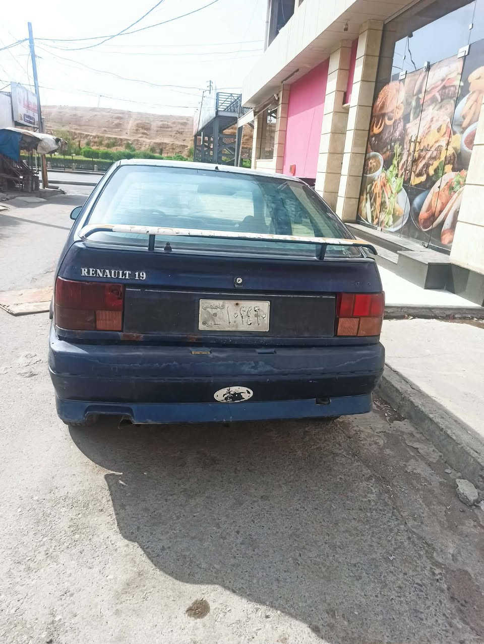 رينو • ١٩٩٢ • رقم نينوى