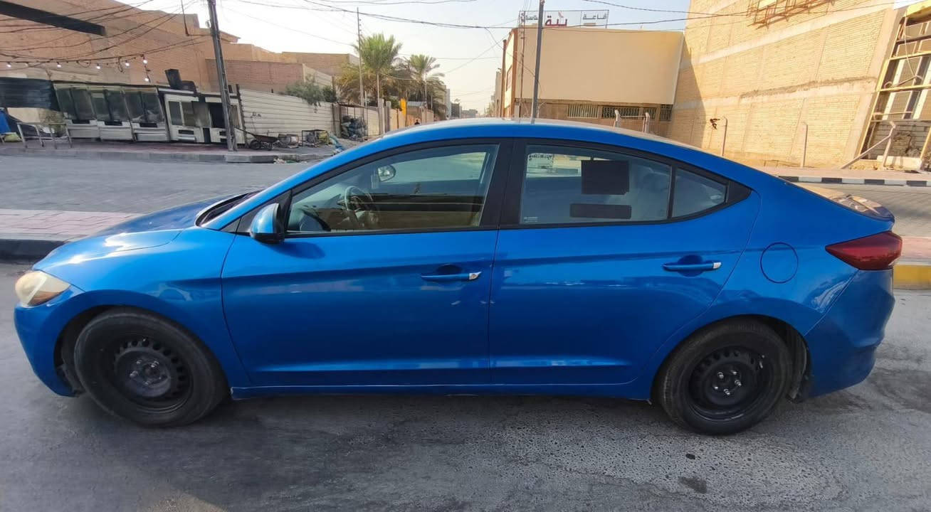 هيونداي النترا 2018 وارد امريكي 
مكينة 2000 دوش 
رقم نجف باسمي 
109 وبيها مجال 
للاستفسار 
*********** النجف, العراق
