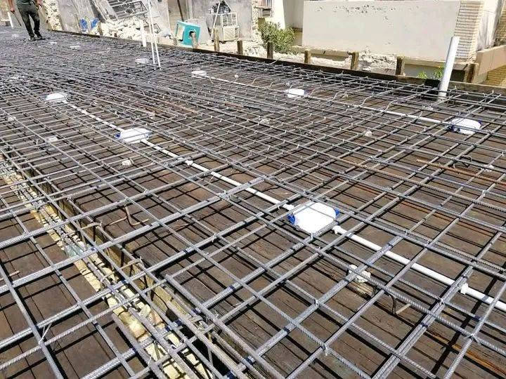 نجار متفرغ حاليآ ***********
