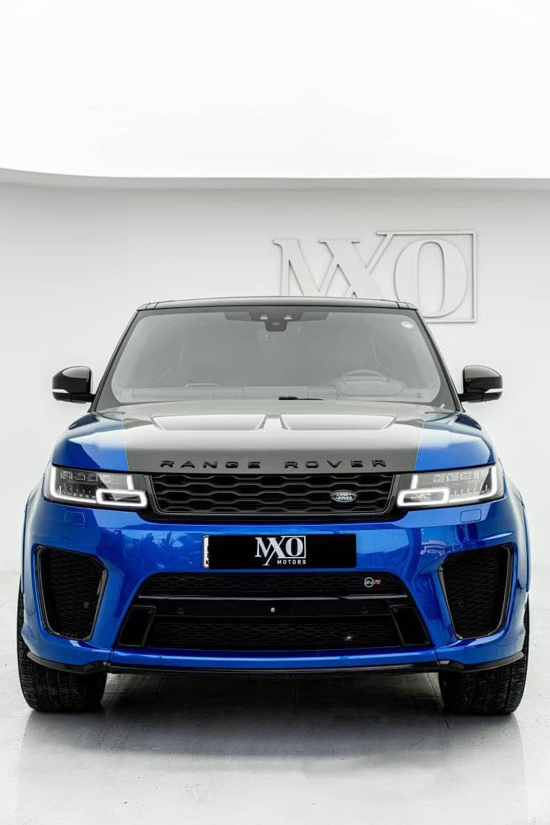 للبيع: Land Rover Range Rover Sport SVR
 سنة الصنع: 2018

 المحرك: 5.0L V8 Supercharged (575 حصان)
 المسافة المقطوعة: [40,000] ميل

 الحالة: ممتازة جداً، صيانة دورية منتظمة، جاهزة للاستخدام فوراً دون أي مصاريف إضافية.

أبرز المواصفات:
 مقاعد رياضية أصلية (SVR Performance Seats) جلد فاخر.

 لمسات كربون فايبر داخلية وخارجية.
 نظام عادم (إكزوزت) رياضي للـ SVR مع التحكم بالنغمات.

 شاشات دبل لمس، نظام قيادة متعدد الطرقات، وسقف بانورامي.

 نظام صوتي متطور (Meridian Sound System).
 كاميرات 360 درجة، حساسية كاملة، ونظام المساعدة على الطريق.

تفاصيل البيع:
 السعر: [42,500$]  (قابل للتفاوض البسيط بعد المعاينة).
 المكان: [معارض دهوك]

للطلب أو الاستفسار، يرجى التواصل عبر الخاص أو واتساب على الرقم: [***********] دهوك, العراق
