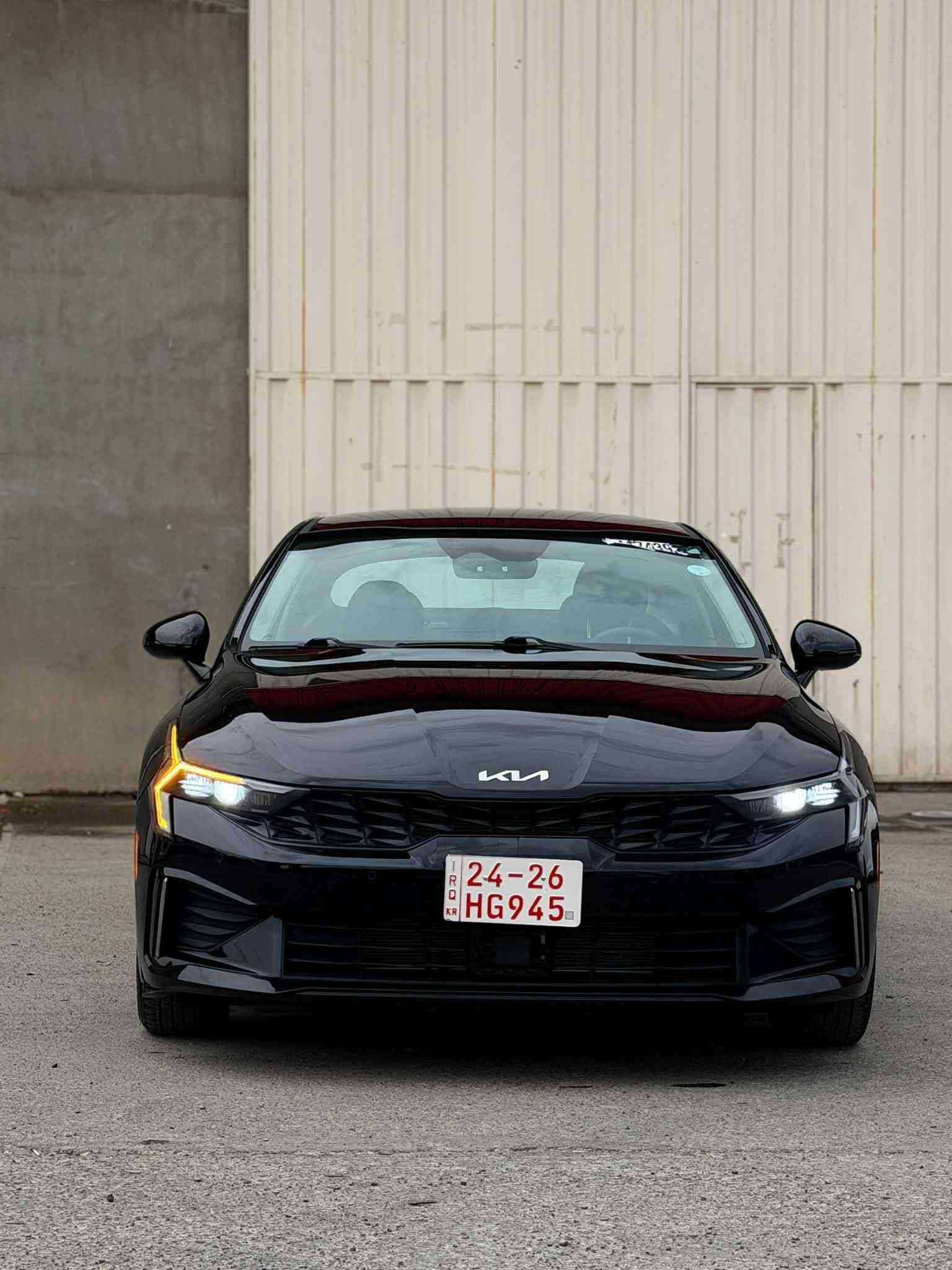 KIA K5 2025
KIA K5 / 2025 جديد 💥💥
كلين تايتل
سيارة ما شاء الله نظافة 100/100  
المحرك :- i4-2.5L
فقط ماشية 16 الف
بدون صبخ كلين
بدون ايرباك
‎المواصفات :
‎▪️ بصمه
‎▪️تشغيل عن بعد 
‎▪️توقف ذاتي مانع الاصدام 
‎▪️قياده أليه مع المسار 
‎ ▪️عدد السلندرات: 4 سلندر 2.5
‎ ▪️رادارات ( أمامي * جانبي * خلفي)
‎ ▪️الأبواب: بصمه  مفتاح ذكي 
‎▪️ لايتات ليد بيلادى 
‎▪️تحكم ستيرن فووول   
‎▪️لايتات ليد  
بدون ايرباك

الســعــر 
178$

رقم كاتى تترقم اربيل
مکانها اربیل
Tel📞:- ***********
Tel📞:- ***********
