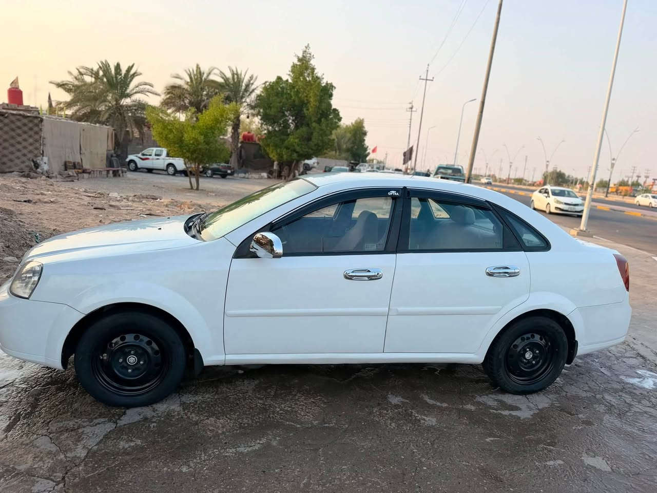 سياره اوبترا مديل 🔟
مكفوله من ضربه بيه رشات صبغ محرك 1600
كير اوتو جاهزة من تبريد ثلج وحدادية تخبل 
راعيه بلبصره رقم لماني السعر 65وبيه مجال بسيط مكان البصرة الزبير شراي يتصل ع رقم ***********
