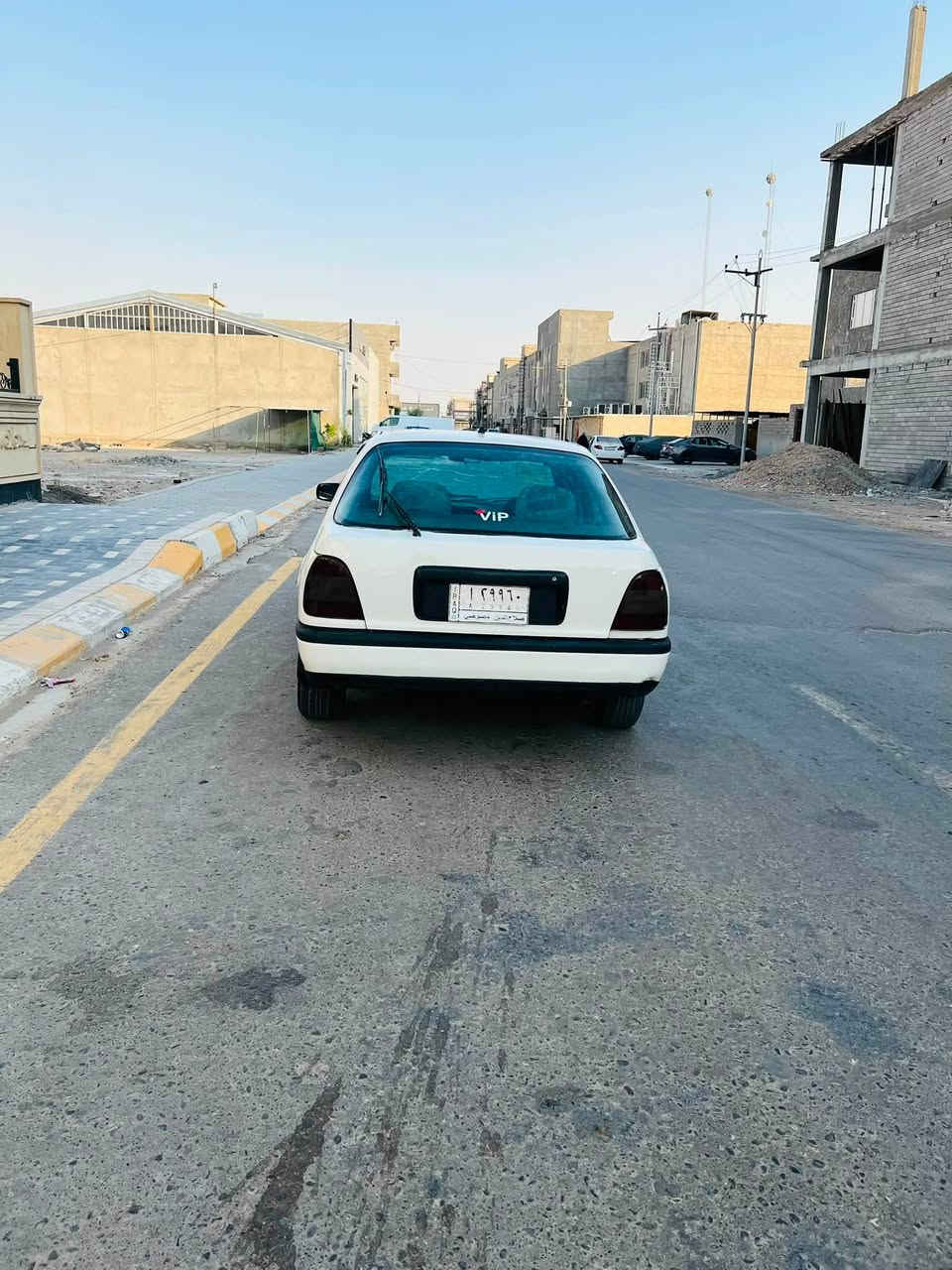 السلام عليكم 
للبيع نسان سني موديل 92 صبغ حزام جماليه
محرك 16المرغوب شرط كير واتماتيك شرط
رقم صلاح الدين سنويه 2027 مشروع وطني 
شرط التحويل ثاني يوم
كير شرط. صدر امامي خلفي جديد  تخم تاير جديد 
لايت بلايت جديد اصلي مو تجاري سلايت
محرك/ كير / صدر / كهربيات / كله شرط
السياره متصرف عليه الف السياره ناعمه بشكل
السعر 32 وبيه مجال 
باقي السياره مكفوله.  مكان السياره تكريت القادسيه 

‭***********‬

