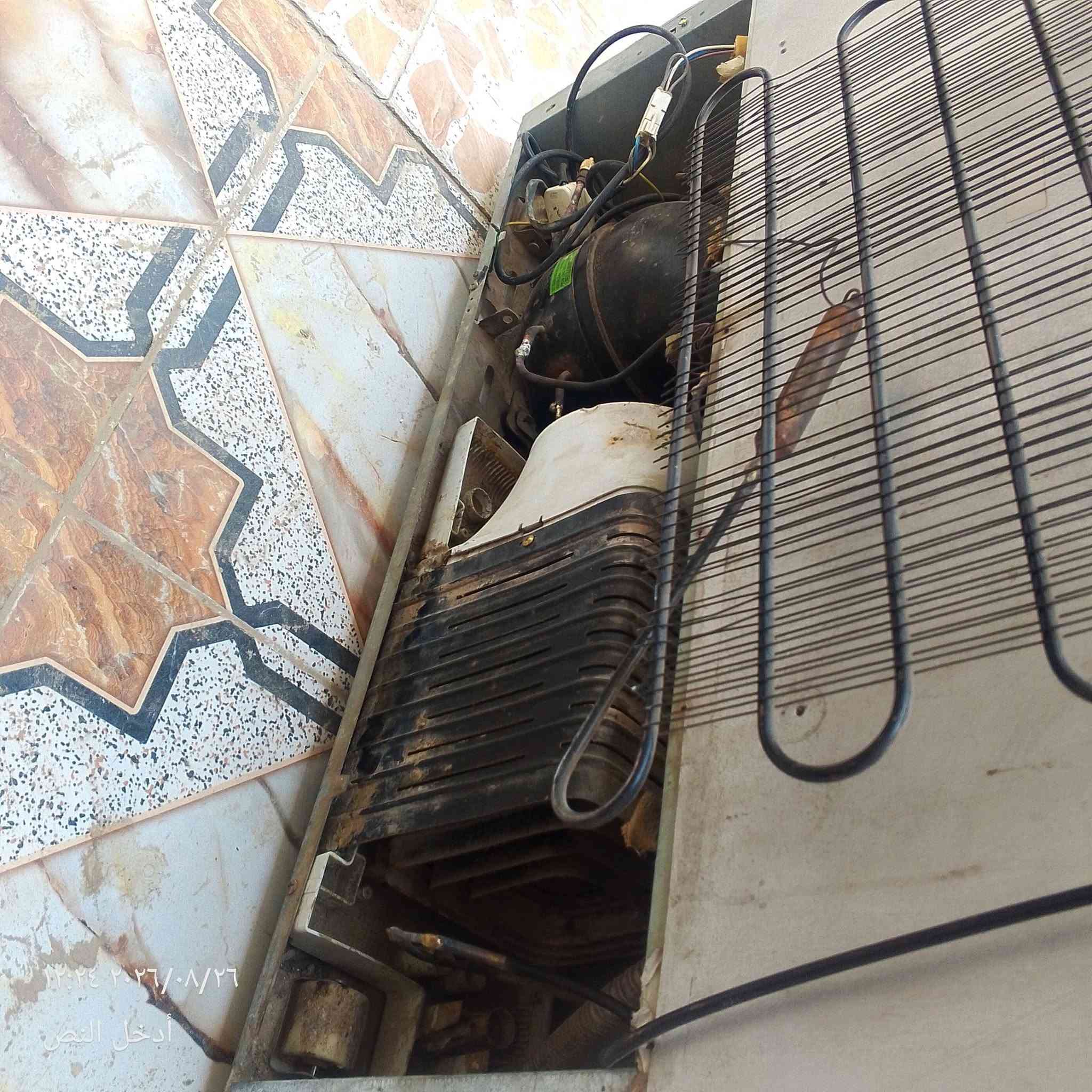 السلام عليكم من رخصت الادمن ثلاجه للبيع بيه ماطور عاطل بس تبدل ماطوره تشتغل كلشي مابيه ثلاجه كلش نضيفه ثلاجه بخاخ مو فريز نضافته 80% قيم بلي يرضي بي الله وأخذه وبلعافيه على الياخذه مكاني بغداد الشعله *********** للاستفسار

