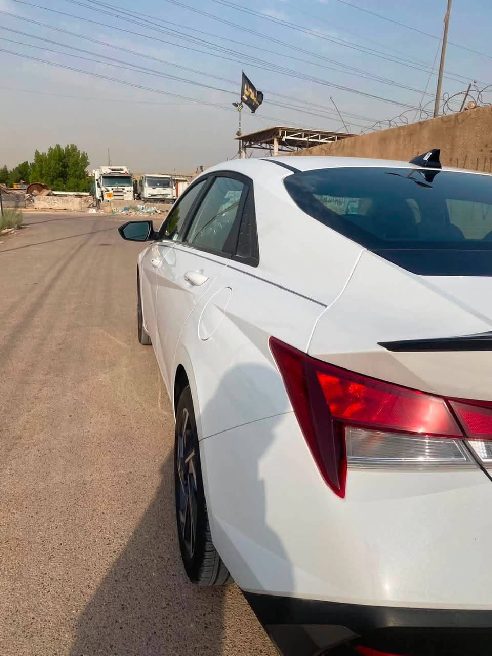السلام عليكم
للبيع هونداي النترا موديل 2025 مواصفات sel sport  ( السياره بدون رقم وتترقم اربيل فقط )
مكينه 2000 دوش 
السياره ماشيه 10 الاف كيل
حادثها مبدل دعاميه بلاديه نفس لون+ شبر بلبنيد معدل ومرشوش ع كد شبر*
 السعرر 158$ ورقه وبيها مجاال بسيط كلش
واتساب ***********
