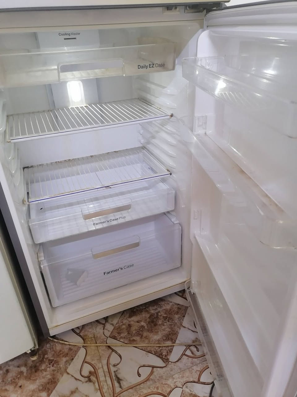 ثلاجة بخاخ اللبيع شغل سعرا ٢٢٥ بي مجال كركوك حي العروبه يم ملعب خومسي او وكف قديم حجم ٢٨ قدم كل بلادي شركة مابي اي عيب شغال بل شرط ٧ايام ضمان
***********
***********
