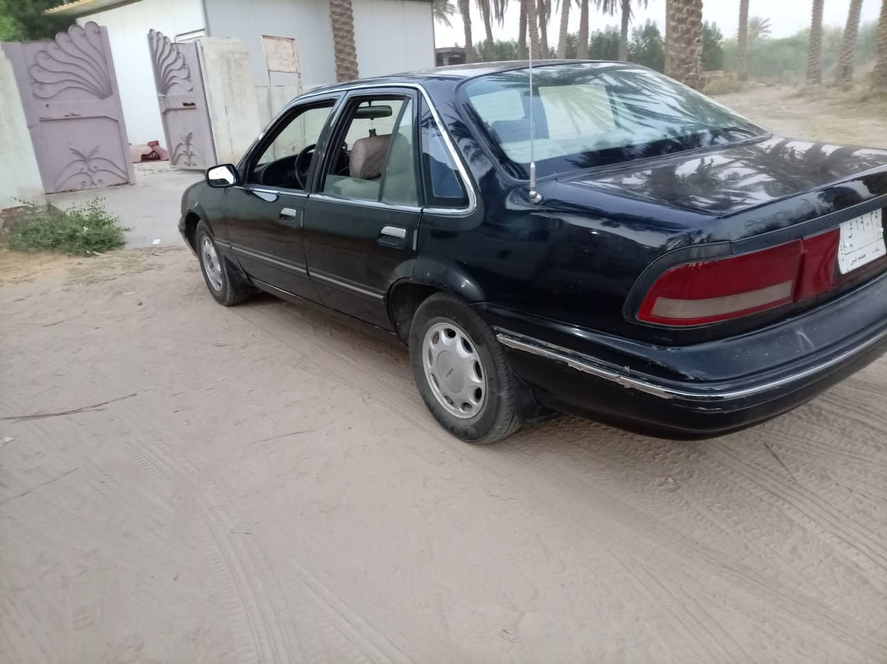 سلام عليكم للبيع برنس موديل95سيارة مكفولة كير محرك اكسن كير اتوماتيك بسمي رقم بغداد مكان بغداد الطيفية السعر 35اوبيها التواصل *********** مكلف بلنشر
