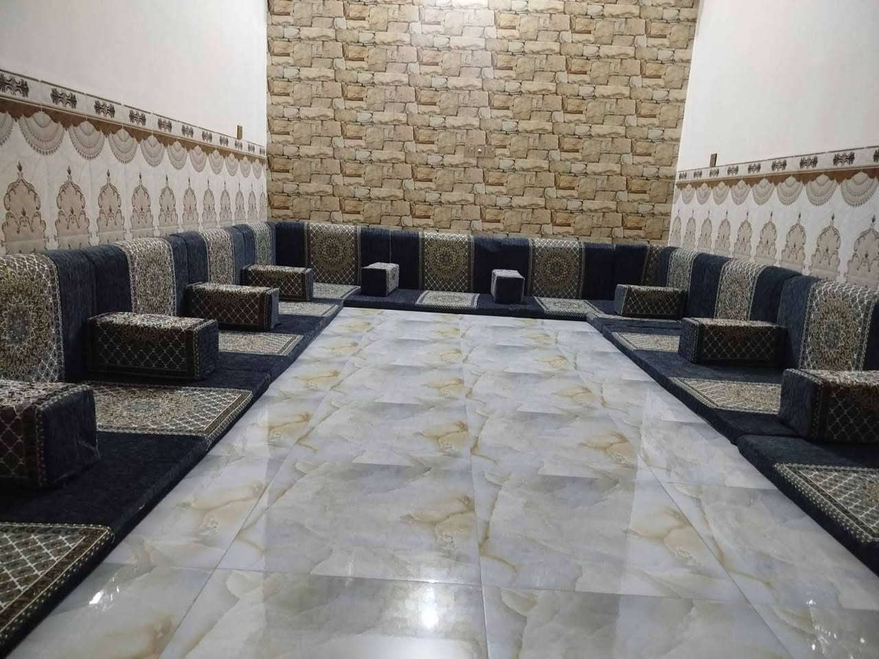 الهم صلي علي محمد وال محمد
حسب الطلبياات زبائنا الكرام 
وصلتنا الجلساات العربيه الخليجية
السفنج خليجي المضغوط 
رتفاع 7 
عرض 70 
احجز ***********
يوجد جمله ومفرد اكو توصيل كل محافضات
