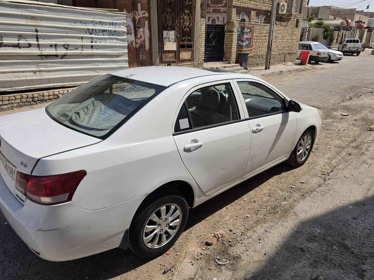 سلام عليكم سياره بي وايدي مديل ١٦ رقم بغداد بسمنه كفاله عامه العنوان ميسان *********** شراي خابر
