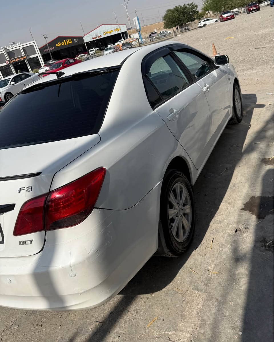 بيع او مرواس هم يرهم حسب القناعه السياره حيل حلوه وبلاديه فول مواصفات بصمه سلايت مابيها اي نقص كير محرك تبريد كله بشرط بيه ملاحضات بسيطه رقم اربيل دولي سنويه جديده سعر 55 وبيها مجال رقم صاحبها *********** كركوك, العراق
