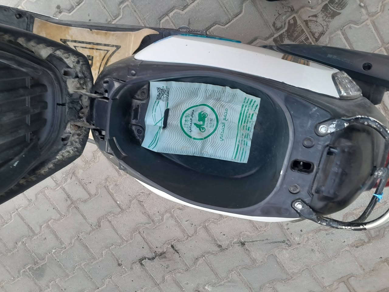 السلام عليكم دراجة بوليس للبيع ٢٠٠٨داخل املح كفرات اصليه مكينة مامفتوحه برغي بيه وصل معرض موجود جاهزة من زوج تايرات جدد اشاير شغاله لايت شغال قفل سكان قفل جنطه شغال شاصي مكفول كيجات شغاله دراجة ماناقصه برغي كلشي السعر 775وبيه مجال حك الجيه مكاني كربلاء الشراي يتصل *********** المرايات الاصليه مالته ماصارله هواي من طالعه من معرض
