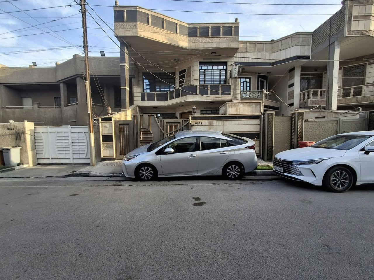السلام عليكم
بريوس ٢١وارد امريكي رقم بغداد ماشيه ٣١الف ميل بدون ايرباك رايدها ١٢٥ وبيها مجال صورالحادث بلمنشور اي استفسارخاص او اتصال***********وشكرا

نص مكتوب في الصور:
- Toyota Prius Le/Xle 2021 Silver 1.8L vin: JTDL9MFU6M3025588 BidFax.info 000-33630128 - 07/19/2022 - IAA Inc. Final bid: $7975 Auction: IAAI ON APPROVAL Lot number: 33630128 Date of sale: 16.08.2022 Year: 2021 VIN: JTDL9MFU6M3025588 Condition: Stationary Engine: 1.8L 4-CYLINDER DOHC 16V Mileage: 10242 miles (Actual) Seller: USAA
- Toyota Prius Le/Xle 2021 Silver 1.8L vin: JTDL9MFU6M3025588 000-33630128-07/19/2022- IAA Inc. BidFax.info Final bid: $7975 Auction: IAAI ON APPROVAL Lot number: 33630128 Date of sale: 16.08.2022 Year: 2021 VIN: JTDL9MFU6M3025588 Condition: Stationary Engine: 1.8L 4-CYLINDER DOHC 16V Mileage: 10242 miles (Actual) Seller: USAA
- Toyota Prius Le/Xle 2021 Silver 1.8L vin: JTDL9MFU6M3025588 Final bid: $7975 Auction: IAAI ON APPROVAL Lot number: 33630128 Date of sale: 16.08.2022 Year: 2021 VIN: JTDL9MFU6M3025588 Condition: Stationary Engine: 1.8L 4-CYLINDER DOHC 16V Mileage: 10242 miles (Actual) Seller: USAA
- Toyota Prius Le/Xle 2021 Silver 1.8L vin: JTDL9MFU6M3025588 000-33630128 - 07/19/2022 - IAA Inc. Final bid: $7975 Auction: IAAI ON APPROVAL Lot number: 33630128 Date of sale: 16.08.2022 Year: 2021 VIN: JTDL9MFU6M3025588 Condition: Stationary Engine: 1.8L 4-CYLINDER DOHC 16V Mileage: 10242 miles (Actual) Seller: USAA
