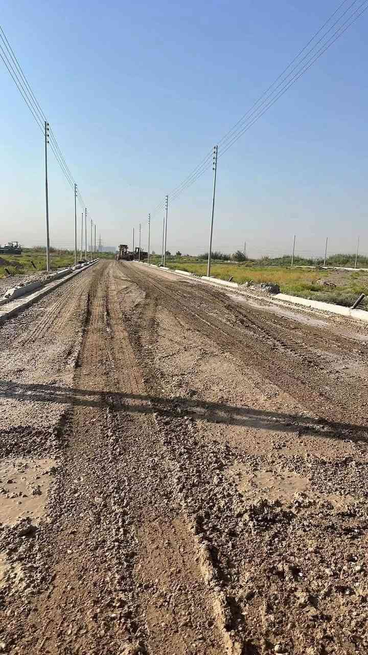 السلام عليكم عندي 100 متر  للبيع 10✖️10 ركن خارجي
اراضي مجلس الدوله المنطقة كاملة الخدمات 

سعره 85 مليون وبيه مجال بسيط الاستفسار اكثر 

***********. واتساب ➕خط
