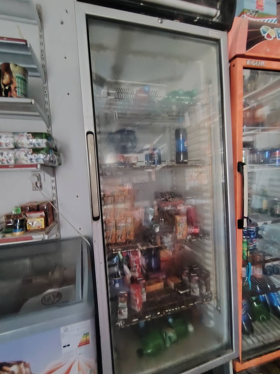 السلام عليكم برادات للبيع استفسار ***********
