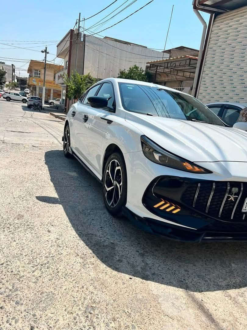 ‏MG GT torbo 2025 FULL
ئێمجی جیتی تۆربۆ ٢٠٢٥ فوول مواسەفات 

 ١ جێ قەلەم کاری بچووکی هەیە لە دەعمیەکانی 

ماوەی ڕۆشتن: ٢٠ هەزار✅

مواسەفاتی GT:✅

* سڵایت✅

* بەسمە✅

*حاسەی دواوە✅

* ٣٦٠ پلە کامێرا✅

* تەحدید سورعە✅

)✅

* ئۆتۆ هۆڵد✅

* برێک بەسمە✅

* ئاوێنە شەفت لە کاتی داخست ئەخەویت✅

* ئاوێنە ئیشارەت✅

* لایتی پێشەوە (دەبڵ عەدەسە، زینۆن، لید)✅

* لایتی پشتەوە (کامل لید)✅

* صندوق شەفت✅

* زۆر مواسەفاتی تر

‏‎گێڕ و مەکینە و تەبرید و کارەبایات و تەقە و ڕەقە بە شەرت

ڕەقەم و سەنەوی تا ٢٠٣٠  تازەیە

تەحویل غرامە وەکالەت بە شەرت

ناونیشان: رانية

ڕەقەم: هةولير

***********
