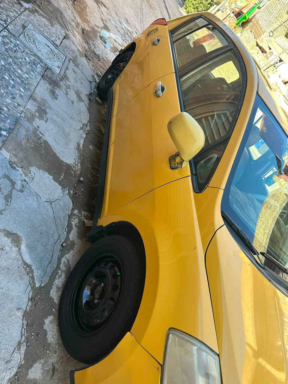 سلام عليكم نسيان فيرسا ٢٠٠٧محرك ٢٠٠٠جديد حاويه صدر كله جديد تخم تاير ويل جديد غرفته جديده رقمه ديالى ب اسمي تحويل ثاني سياره نقصه بس تبريد شاد فريز جديد وراديتر جديد وكمبريسر بس بيه الكونترول عطل وما صلحته والكير بل نمره الاول بي طبه بس كلولي اذان بس لتزمت دوام يعني مفارغ أصلحه غرامات ما عليه بيدي مصفيه سعر ٥٠وبيه مجال 
عنواني بغداد حي اور ***********
