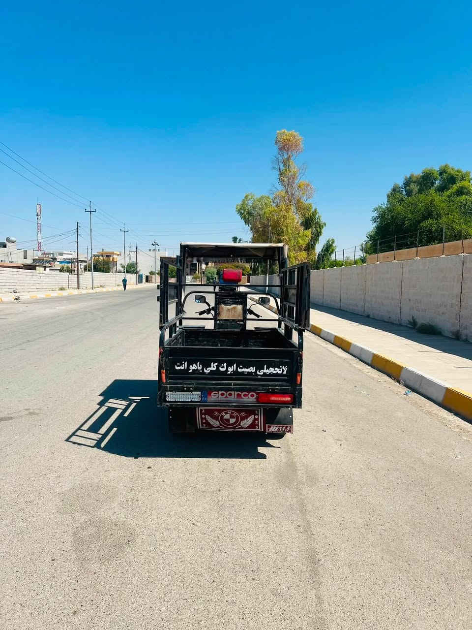ستوتة 2020 للبيع محرك 23
لأصبغ ولاتعمير 
اي نقص مابيها 
شغل واطلع 
***********
