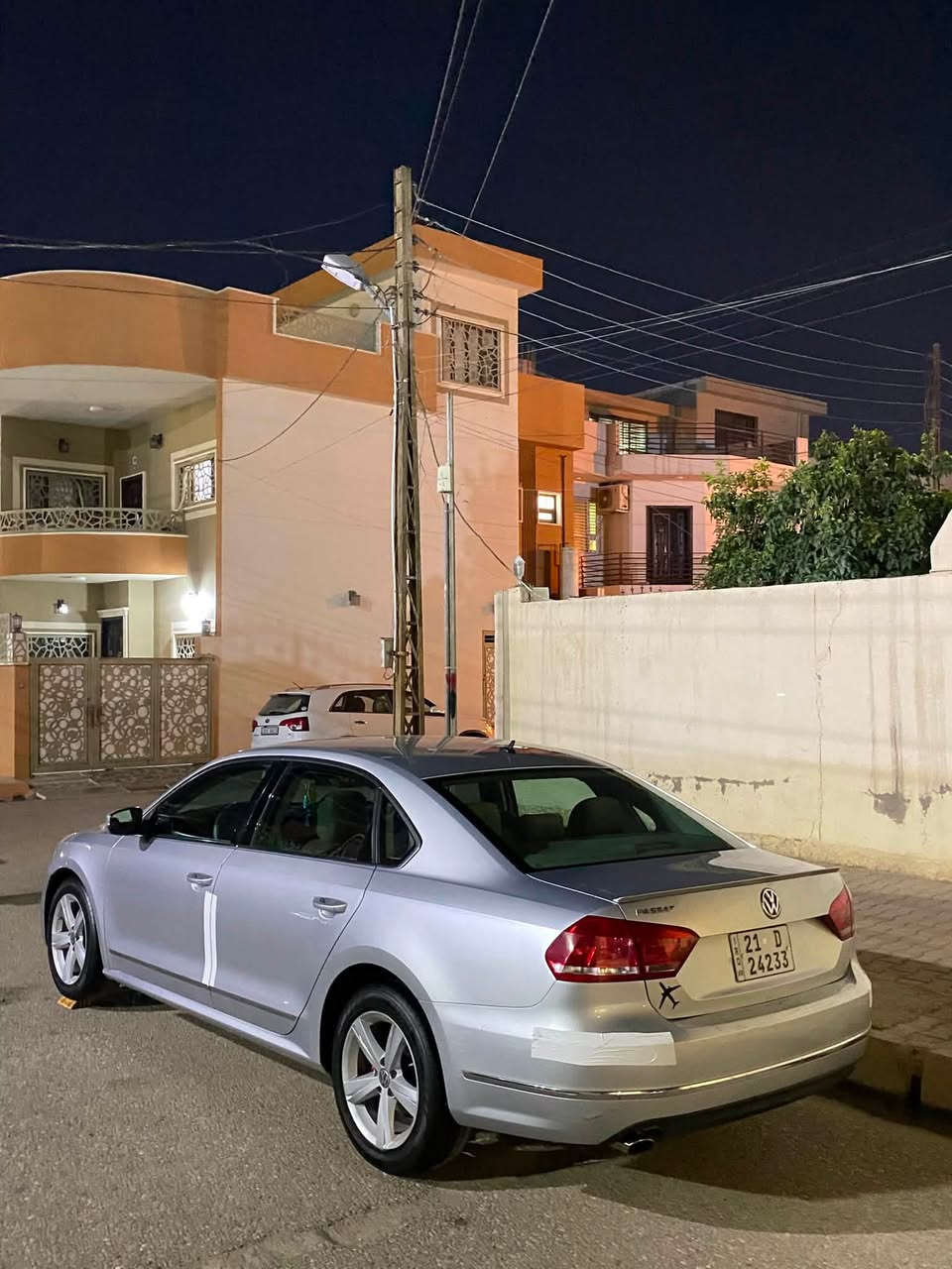 للبيع او مراوس ويه بي واي دي
باسات 2015 ملكي فول مواصفات محرك كير شرط محرك 5 سلندر المرغوب   ماشيه 165 ك باسمي تحويل ثاني يوم بطاقه بانزين بيه جامرلغ خلفي صبغ و باب امبدل و بيه نص باب سياره كامله مال جناي  للاستفسار ***********
