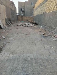 قطعه بحي الوحده قريبه على الحديقه مال حي الوحده مساحه 130 الوجه 6:30 و...