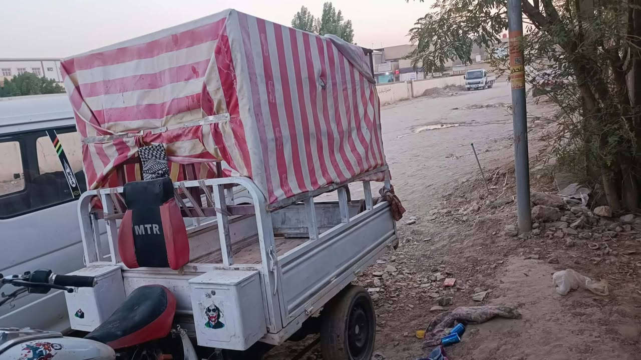 ستوته للبيع ب900 وبيها مجال للشراي مكاني حلة***********

