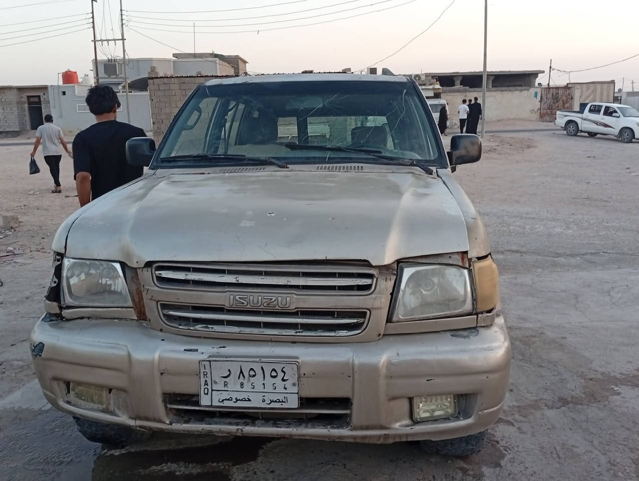 زوزه مديل 2002للبيع جاهزه وين ما يعجبك اطلع سنويه ل27 مكانه البصره الزبير سعر 40بيهة مجال رقم ***********

