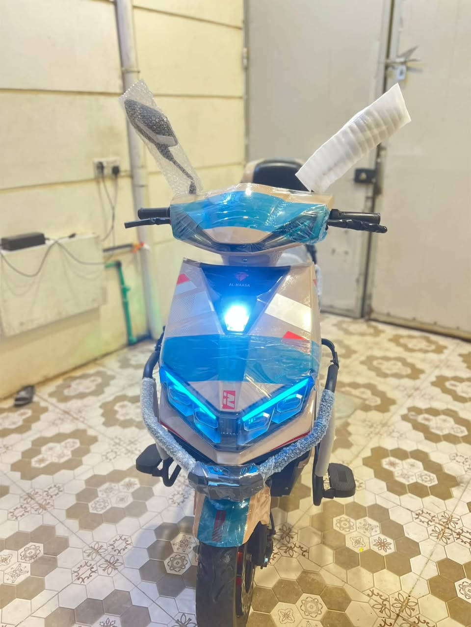 الماسه الشبح • ٣٥٠٠W • بطاريات٦