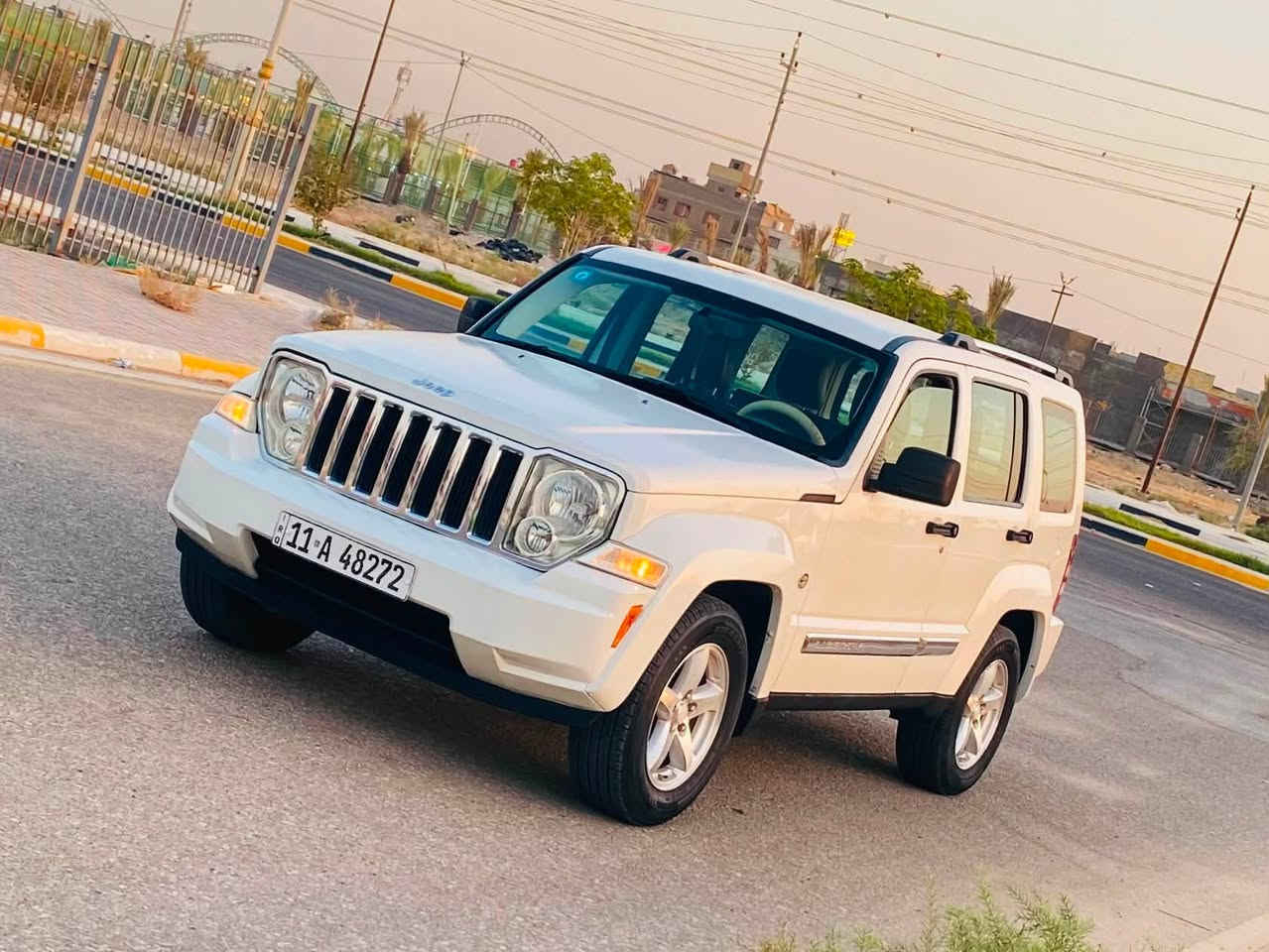 السلام عليكم للبيع جيب لبرتي مديل 2008 وراد امريكي حادثه جاملغ وبنيد فقط وبيه قطعتين صبغ باقي سياره مكفوله من ضربه وتبديل شواصي مكفولات فول موصفات عدا فتحه داخل جلد كشنات جلد شاشه كامره حساسات مكينه ٦ سلندر سنويه لغايه 30 هزه جديده تدفه تبريد ثلج تخم تاير جديد سياره جاهزه مابيه نقص كير مكينه مكفولات حداديه جديده سياره احله من صوره السعر 76 لاستفسار اكثر لاتصال على الرقم *********** مكان السيارة كربلاء
