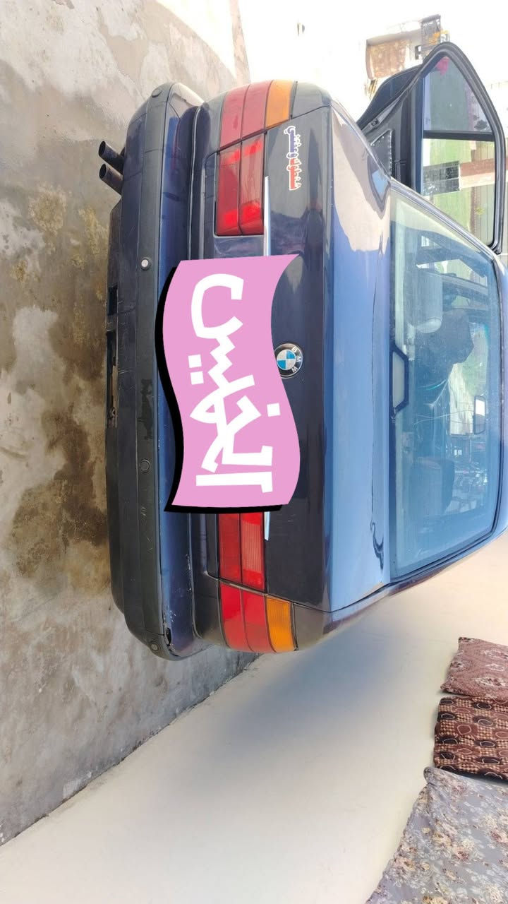 سلام عليكم بئيم اللبيع مودي1989مكينه مفتوحه ثنين  ونص سيارة جاهزه من كلشي سنويه 28 سيارة ابسمي *********** سعر 42 وبيه مجال
