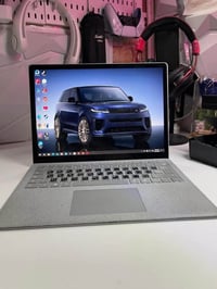 i5 الجيل ٨ • ٨ جيجا رام • شاشة لمس 2K