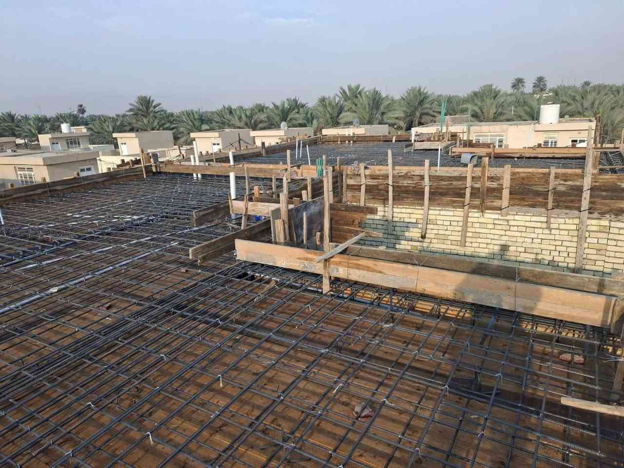 السلام وعليكم نجار قالب وحداد شغل هندسي واسعار مناسبا سرعة والالتزام بالمواعيد مكاني بغداد ***********
