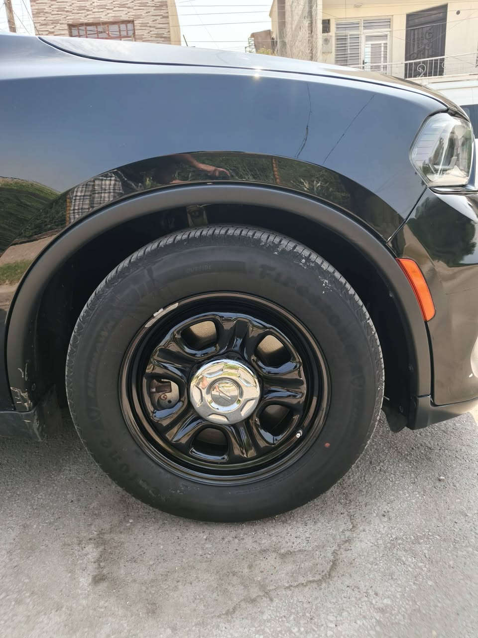 دوج دورنكو بوليسي "بيرسوت"
يا الله 
السلام عليكم
🚨 للبيع دودج دورانجو بوليسي – Pursuit 🚨

🔹 الموديل: Dodge Durango Pursuit
🔹 المحرك: 5.7 HEMI V8 – 8 سلندر
🔹 الممشى: 22,000 ميل
🔹 اللون: أسود 🖤
🔹 الموقع: بغداد

🔹 الرقم : شهداء بغداد

✨ المواصفات:
• مثبت سرعة

• مانع انزلاق
• كرسي كهرباء
• كير أوتوماتيك تعليك
• حداديه مخصص للـ Pursuit
• بروجكتر بالتكّمة تحكم داخلي
• شاشة وسطية لكامل التحكمات
• نظام تبريد قطعتين

السيارة بيها قطعتين 
باب الصدر مبدل ومصبوغ نفس الموديل
جاملغ نفس اللون بلادي والحادث موضح بالصور
وتعديل حار بالبنيد بنفس الجهة
غرفتها مابيها تبديل او تغيير مثل ما هيه من اجت بوليسية مبينها بالصور

💰 السعر: 233 $

📞 للاستفسار والتفاصيل: على الخاص او الرقم 

***********

***********
