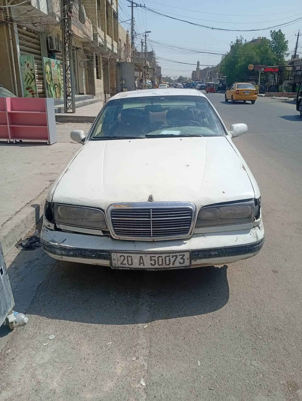 سلام عليكم سياره دايو بروك هام للبيع سياره كير محرك خير من الله سياره تاخذها مال ترتيب موديل 93بسمي تحويل ثاني يوم سعرها 15ورقه وبيها مجال اتصل وبيك خير ودلل مكان سياره بغداد العبيدي ***********
