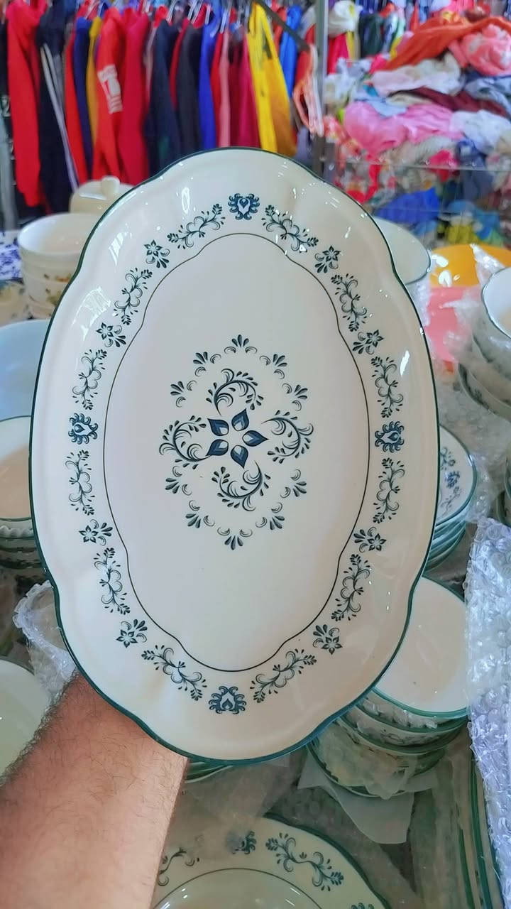 🌿 قاپی بالەی نەخشی هۆلندی 🇳🇱 🌿
🔥 ڕەنگە ترێندەکە! 🔥
👑 هەمیشە پێشەنگ لە جوانی و جیاوازی
⭐ باشترین کوالێتی، هەڵبژاردەی ژیرانە بۆ ماڵەکەت
✨ دیزاینێکی جوان و شیک
🍽️ گونجاو بۆ سەفرەی نان
🥗 بۆ زەلاتە، ماست، ترشیات و شلە
💎 نەخشی هۆلندی و شێوەیەکی جیاواز
⭐ باشترین کوالێتی، هەڵبژاردەی ژیرانە بۆ ماڵەکەت
🚚✨ گەیاندن هەیە بۆ تەواوی کوردستان! ❤️
هەر شوێنێکی کوردستان بیت، دەتوانیت داواکارییەکەت بکەیت و بە گەیاندن وەریبگریت 📦🛵

📍 شوشەواتی ئەورووپی بڕیار
📞 ***********
📌 سەید سادق، گەرەکی حەسار، نزیک مزگەوتی عومەری کوڕی خەتاب، خوار ئاوەکەی حەسار

نص مكتوب في الصور:
- شوشه واتی ئه ورووپی
- بژیار
- قاپی باله ی
- نه خشی هولندی
- جوانی و کولتیتی له هه مان كاتدا
- گولدار و
- ئیروپیایی
- کوالیتی به رز
- گه له ک و به رده وام
- سه رکه وتنی ساده
- (دروست ده ییت)
- گونجاو بو هه موو
- به کارهینانه کان
- بؤ سفره ی نان
- و سه لاته و شله
- و ترشیات
- ورده کارییه
- جوانه كان
- و جیاواز
- جوره کانی
- جیاوازه
- ***********
- سه يد صادق گه ره کی حه سار
- نزیک مرگه وتى عومه ری کوړی خه تاب خوار ئاوه كه ى حه سار
- باشترین کوالیتی
- هه لبژارده ی ژیرانه بو ماله که ت