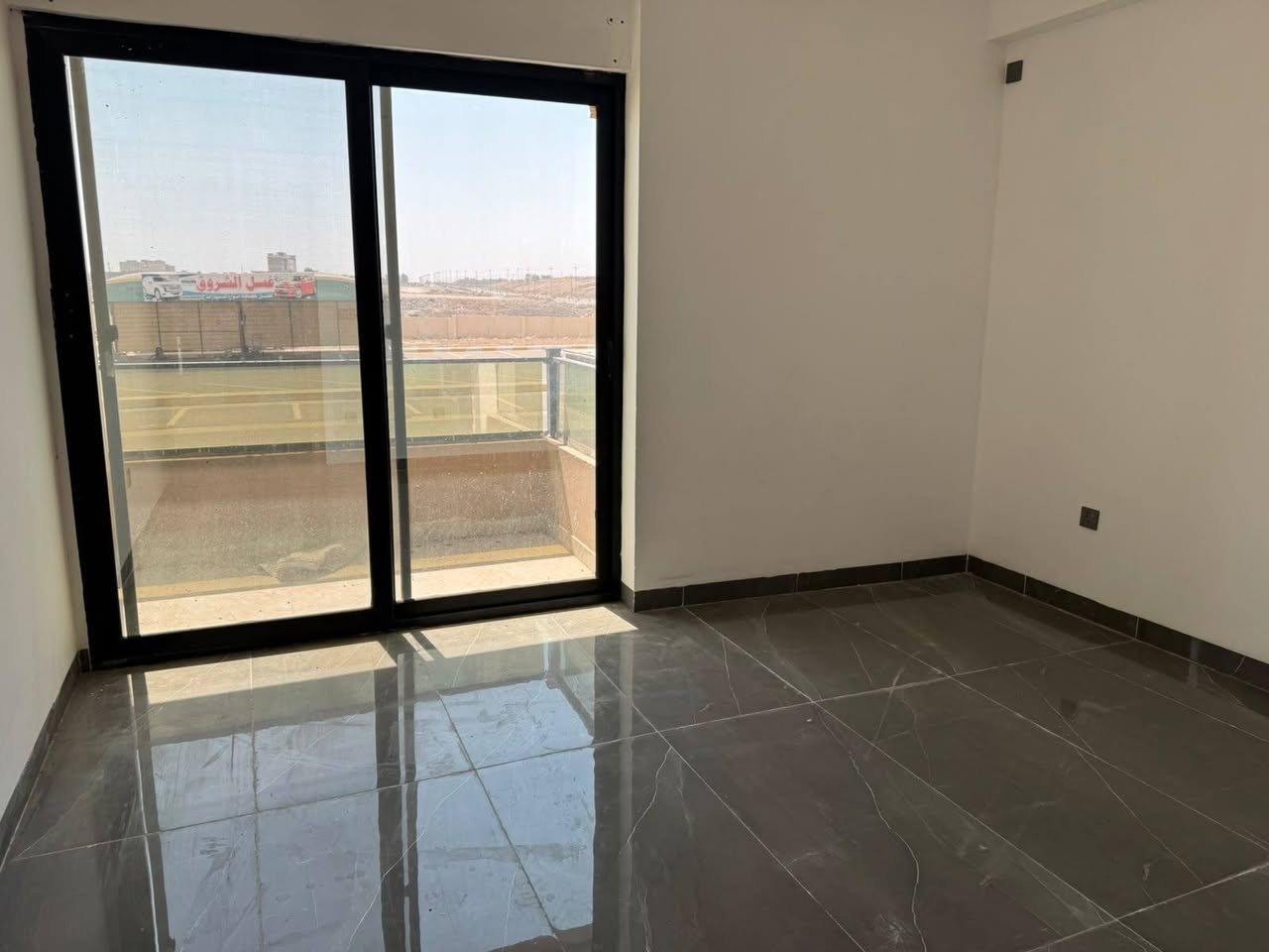 🏡 شقة للبيع مجمع الشروق – فرصة مميزة للسكن أو الاستثمار
📍 مجمع الشروق

🔹 المساحة: 131متر
🔹 طابق ارضي 
🔹  جاهزة للسكن
🔹 خدمات: كهرباء – مياه – كامله 

✨ شقة بموقع مميز،  والمواصلات

📞 للتواصل والاستفسار: ***********
