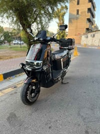 كهربائية • ٧٢ فولت • مدى ٩٠ كم
