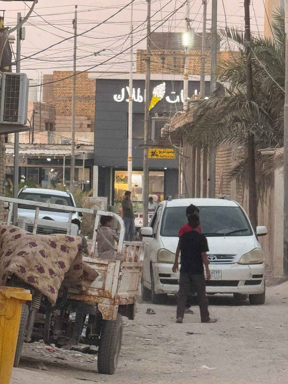 السلام عليكم بيت للبيع زراعي بناء جديد بي وصل تطويب ناحيه اور ازديناويه مقابل مثلجات الملاك  مساحه 120متر  طابوك صب كونكريت طابقين سادس بيت عن الشارع الرئيسي  رقم الهاتف  *********** @إشارة
