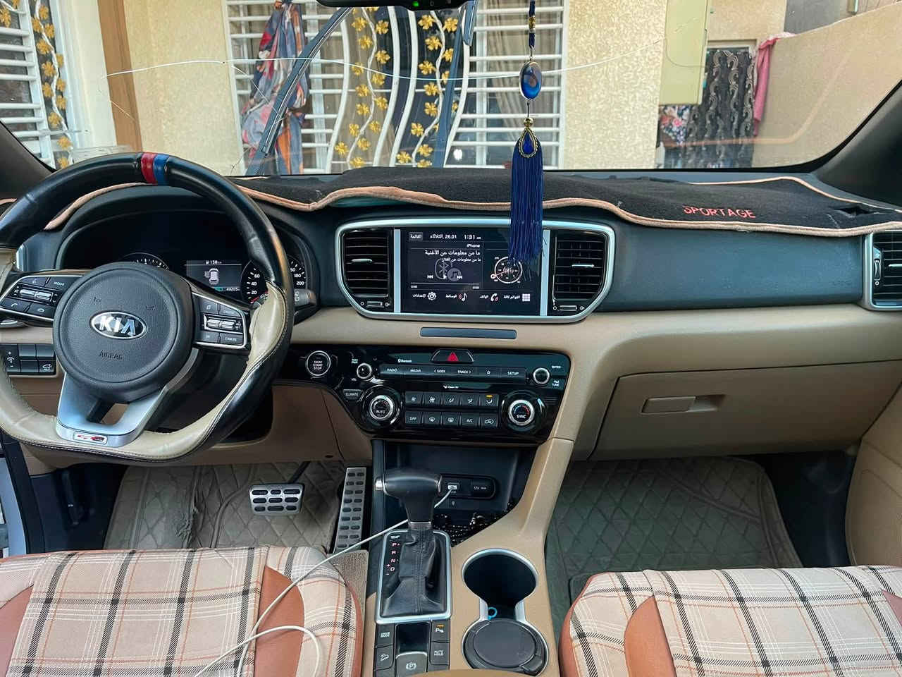كيا سبورتج 2021 GT جيتي لاين ماشية٨٥ الف بحاله جيدة
مكفوله كفاله عامه  عدة رصعة صغيرة بالباب الي بخلف الصدر رقم بغداد  
‏‎المواصفات فول  1/1 اعلئ فئه
بانوراما 
منضومة زنون بلاد
‏‎نوع DOHC 
‏‎مرتبط بكير بوكس6نمر
‏‎بصمة  
تشغيل عن بعد 
كراسي كهرباء
شاحن واير ليس 
تبريد بيانو
جنطه كهرباء 
نضام ترحيب بل يدات 
ترحيب عن قرب
‏‎كاميرا 
شاشة 
‏‎نظام نزول المنحدرات
‏‎تبريدامامي +قطعة تهوية خلفية
‏‎داخل جلد حمصي
 كروم حجم 19كونتكتل
‏‎مرايا جانبية متحركة مع اضائة فلشر 
‏‎نظام ⚠️ تحذير الرجوع الى الخلف حساسات
‏‎نظام ⚠️ التقدم الى الامام حساسات
‏‎مدخل USB ipod
‏‎مخرج الطاقة عدد3
‏Ledنهاري
‏‎دوس كروم 
‏‎زينة السيارة من الصدامات الامامية و الخلفية كروم 
‏‎نظام وحدات السلامة متكامل
‏‎⭐️ايرباكات عدد8
‏ABS⭐️
‏‎⭐️نظام ايزو فكس
‏‎سنتر لوك⭐️
‏‎⭐️انذاراحزمة الامان
‏‎تحكم المقود متعدد الاستخدامات
‏‎اوتو ميديا
‏‎بلوتوث
‏‎كروزسرعة
‏‎ڤاليوم اضائة دشبول
‏‎اوضاع القيادة 
‏ECO
‏SPORT
‏COMFOR***********
السعر ٢٠٧@
