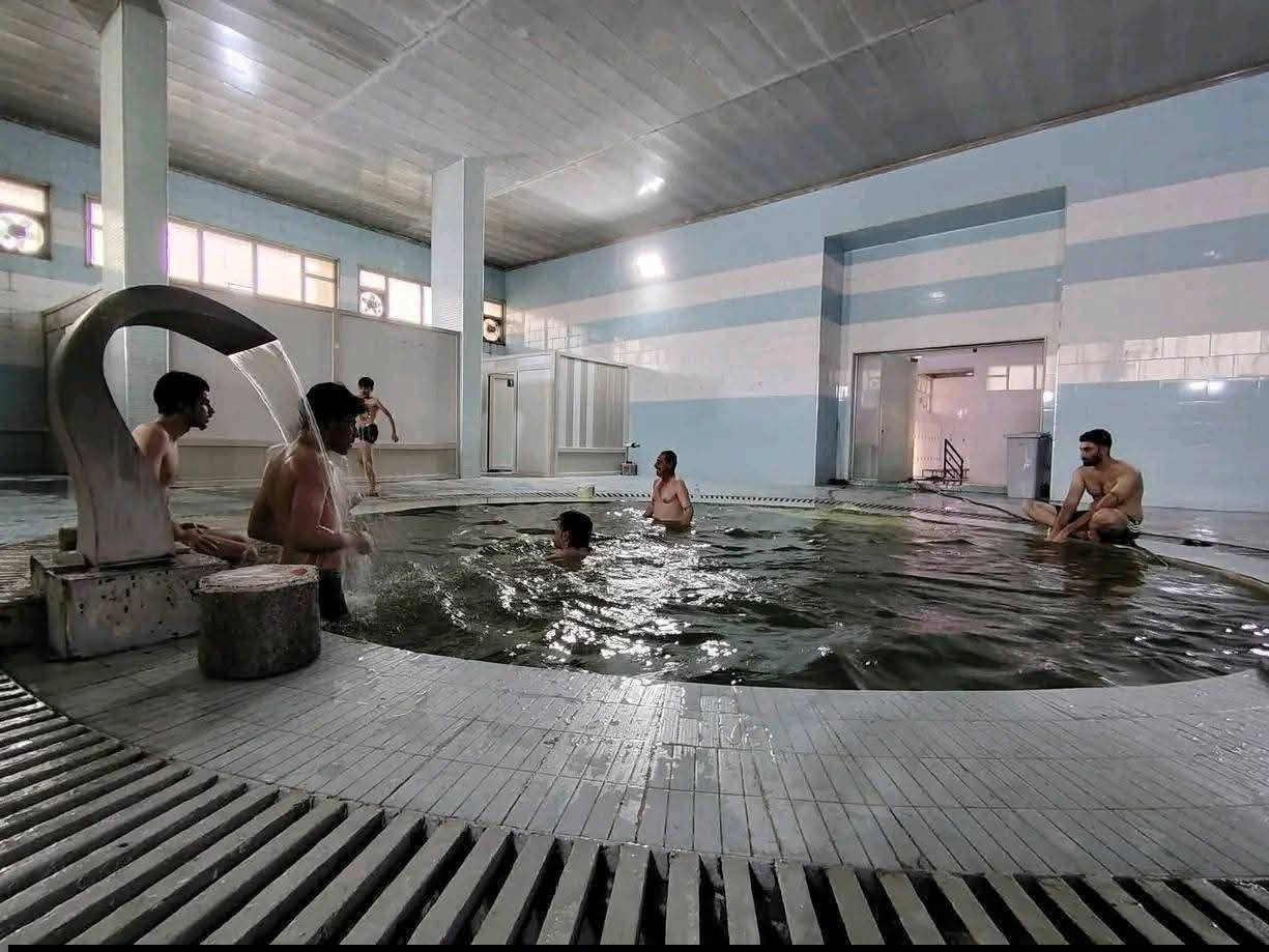 إلى عوائلنا الطيبين 😍
سفرة إلى حمام العليل 🛀 وبأنسب الأسعار عوائل 👨‍👩‍👧‍👦
باص سعر النفر 4000 الف دينار  
سياره خصوصي صغيره سعر نفر 5000 الف دينار 
فقط (روحه ورجعه) 😍
الانطلاق الساعة 3 🕔 عصرا ⛱️❤️✨
الـعودة الساعة بكيفكم 🕚 مساءاً ⛱️❤️✨
النقل يكون من مناطق العوائل
 سيارات حديثه تبريد طول الطريق 🚕🚗💥
للاستفسار ولتثبيت الحجوزات 💯
الانطلاق كل أيام الأسبوع 🥰
الاتصال على الارقام التالية
*********** واتساب 
*********** واتساب 
ملاحظه يتوفر كراوي خاصه مزارع مصايف 
❤️😍 نتمنى لكم سفرة سعيدة 😍❤️
