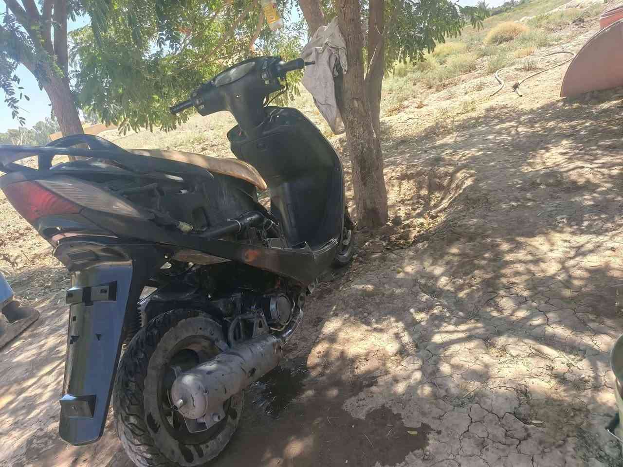 دراجة ١٤٠ مكينه جديدة جديدة وكم يشك شك تجفيت جديد الله شاهد ابيع كوم حديد تشغل وتطلع شرط بس ابيع كوم حديد ضفيرة نص جاهزه وكفرات يعني تريد
كلجات فول السعر ١٢٥ تشغل وتمشي شلعه ومعدل 
المكان المحموديه
دراجة ١٤٠ مكينه جديدة جديدة وكم يشك شك تجفيت جديد الله شاهد ابيع كوم حديد تشغل وتطلع شرط بس ابيع كوم حديد ضفيرة نص جاهزه وكفرات يعني تريد
