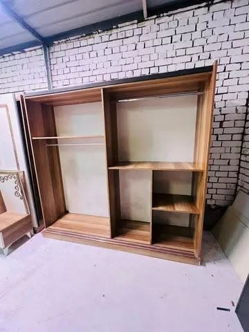 💎💗 غرفة تركي مستخدم
5قطع 
💯 نظافة 90
🚪 نظام سلايت  مرتب
السعر 375
🪛 شد مجاني
🚚 نقل مجاني
