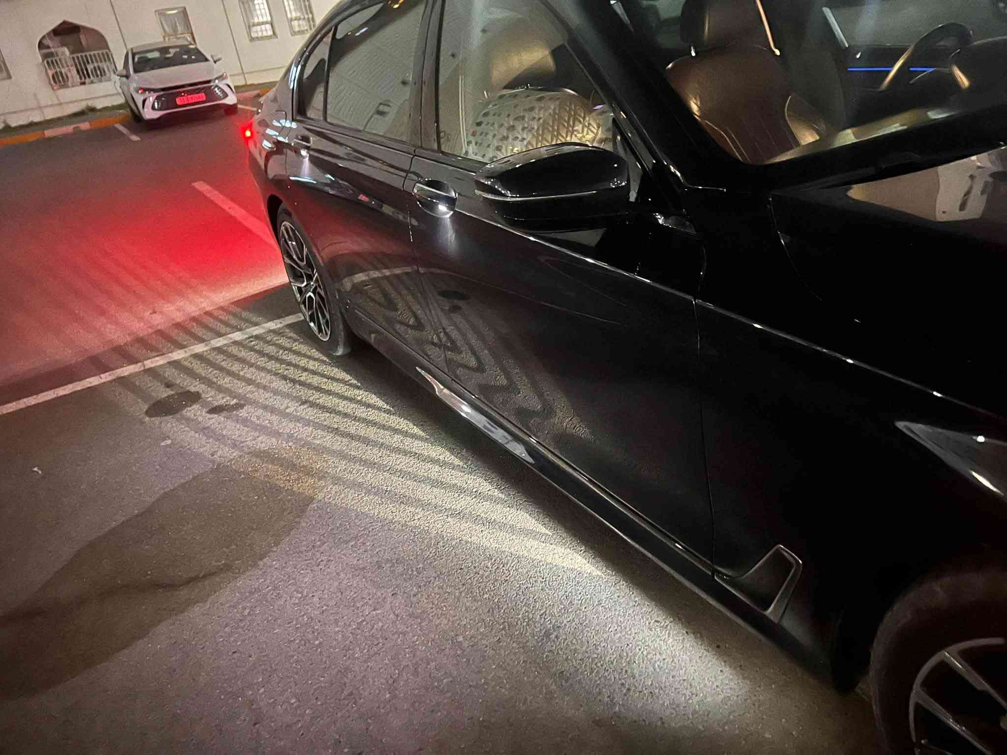 بي ام ٧٤٠ • ١٩٧ الف • حادثه