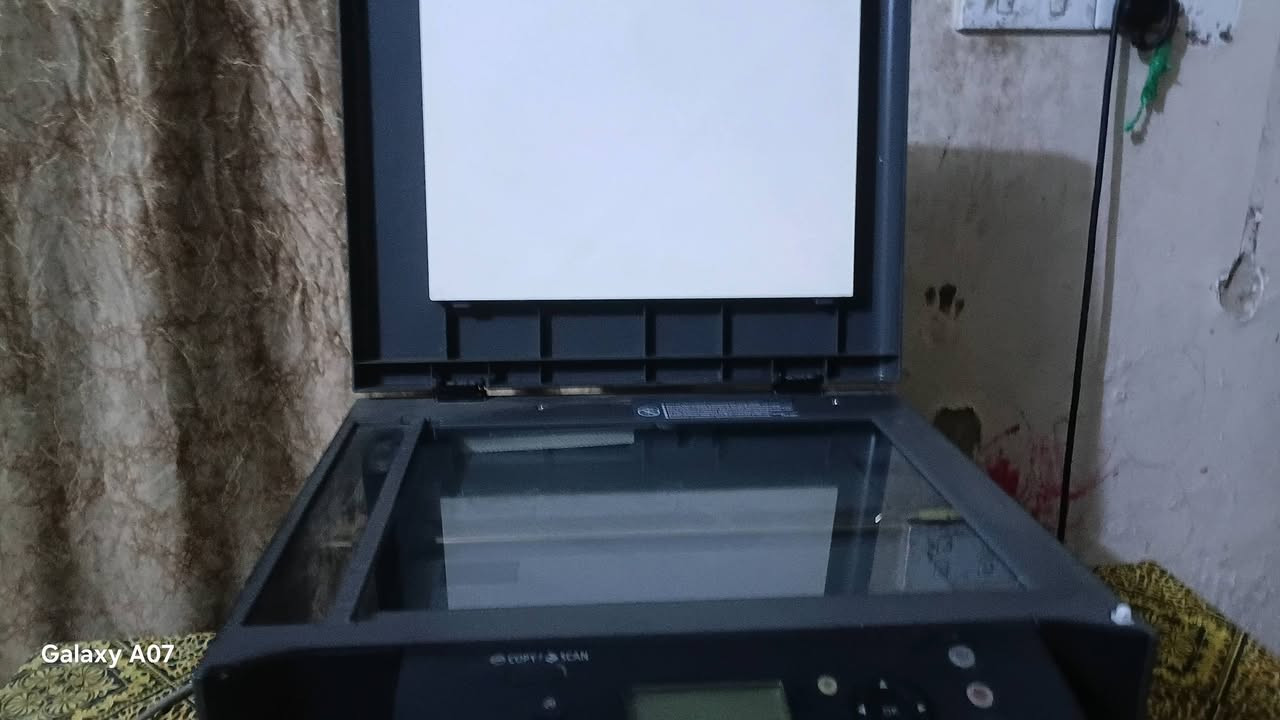 سلام عليكم طبعا كارتك حبر باودر سعر 100الف بي مجال وستعجل البيع الموقع رصفا الولا رقم ***********
