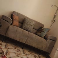 تخم عشر قطع للبيع صارله شهرين 400 وبي مجال عنوان بغداد المنصور 0781405...