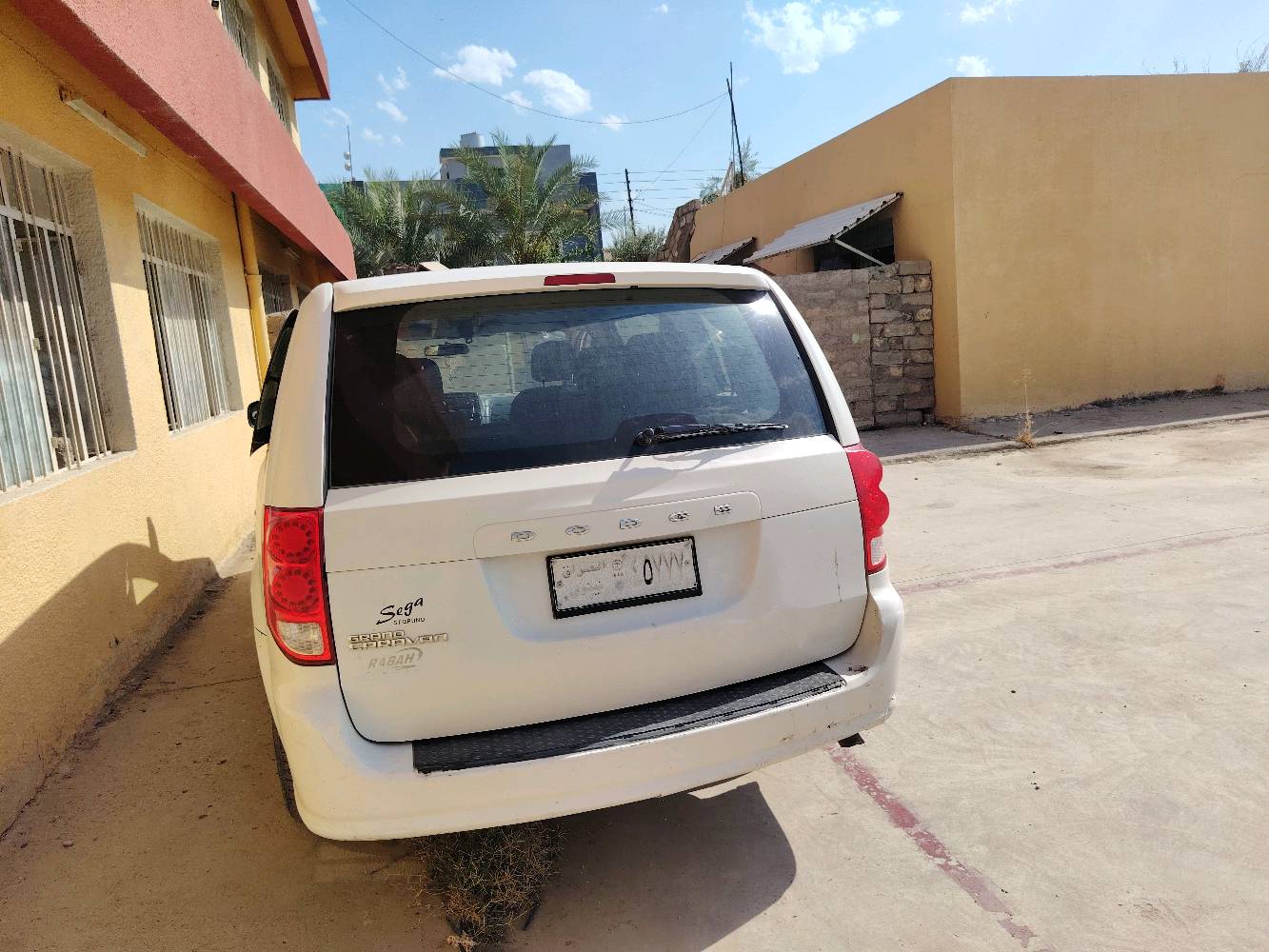 2011Dodge Caravan

⬅️موديل 2011
✅محرك3600
✅محرك وگير شرط
✅تثبيت سرعة
✅رقم نينوئ قديم 
✅بطارية جديدة🔋
✅تحويل مباشر  
✅ تحكم سترين  
🏁كوبون بنزين 
🚨كشنات بلع
🚧 صبغ تقريباً شبرين بالجاملغ الخلفي
🚧 باب السائق مبدل باصلي شرط لاصبغ ولامعجون
🕹️مكان السيارة الموصل 
⚠️البيع نقد
💸للسعر 115 بيها مجال بسيط
⬅️للاستفسار

***********☎️

***********☎️